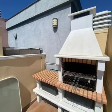 Atico Con Terraza Enorme *