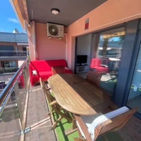 Lejlighed Atico Con Terraza Enorme